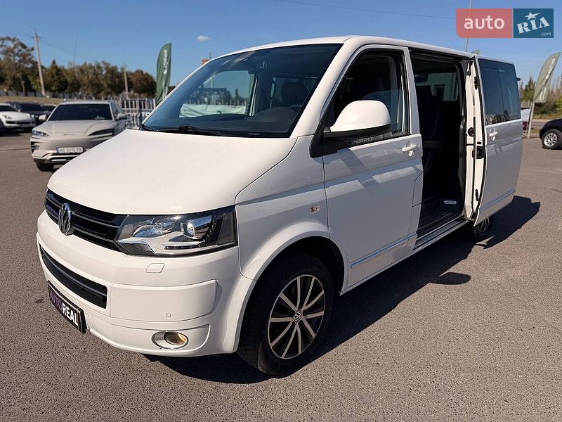 Минивэн Volkswagen Multivan 2013 в Кривом Роге