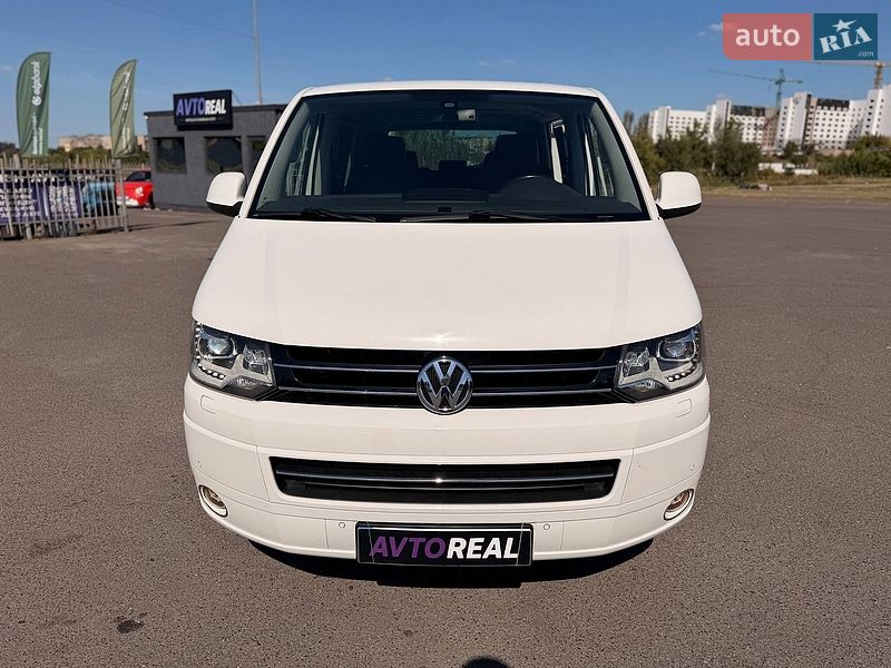 Минивэн Volkswagen Multivan 2013 в Кривом Роге