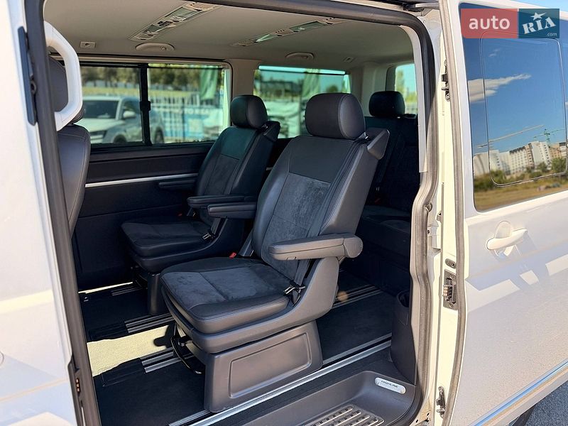 Минивэн Volkswagen Multivan 2013 в Кривом Роге