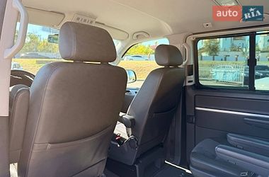 Минивэн Volkswagen Multivan 2013 в Кривом Роге