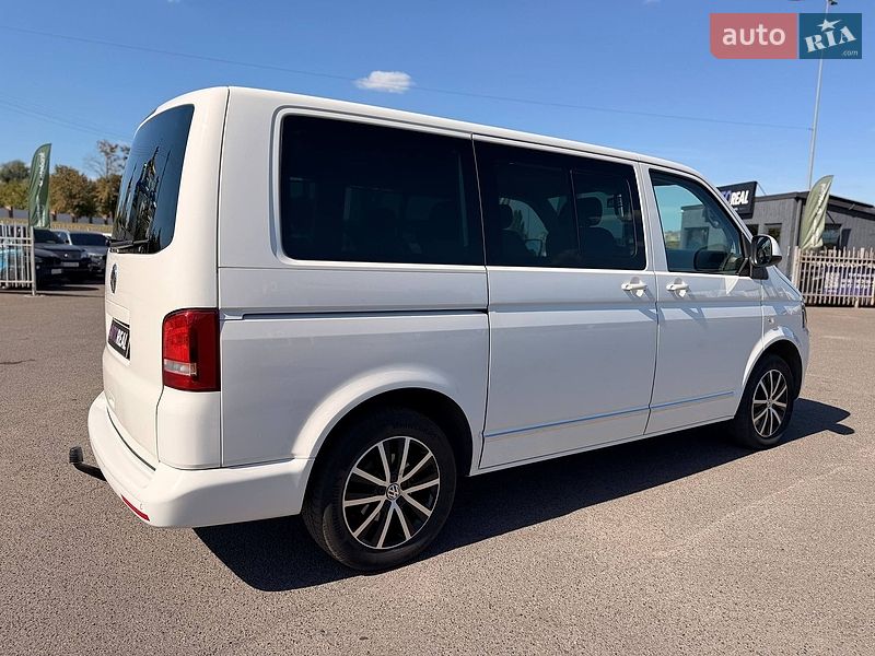 Минивэн Volkswagen Multivan 2013 в Кривом Роге