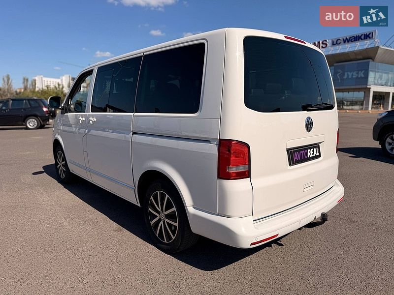 Минивэн Volkswagen Multivan 2013 в Кривом Роге