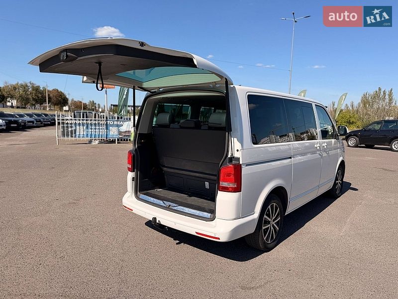 Минивэн Volkswagen Multivan 2013 в Кривом Роге
