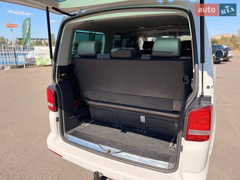 Минивэн Volkswagen Multivan 2013 в Кривом Роге