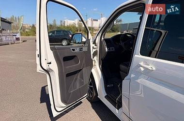 Минивэн Volkswagen Multivan 2013 в Кривом Роге