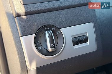 Минивэн Volkswagen Multivan 2013 в Кривом Роге