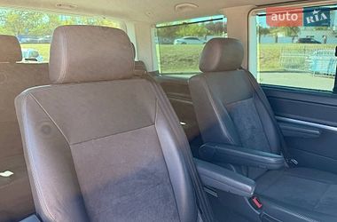 Минивэн Volkswagen Multivan 2013 в Кривом Роге