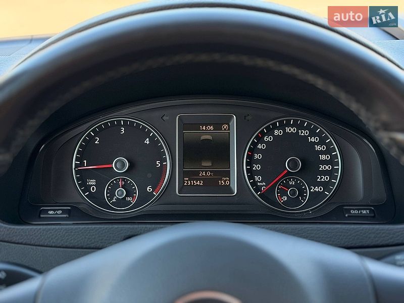 Минивэн Volkswagen Multivan 2013 в Кривом Роге