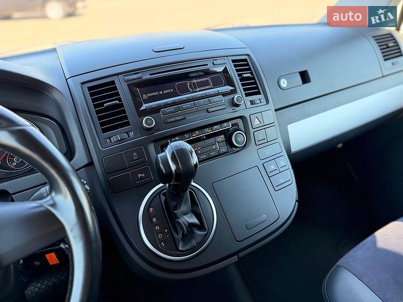 Минивэн Volkswagen Multivan 2013 в Кривом Роге
