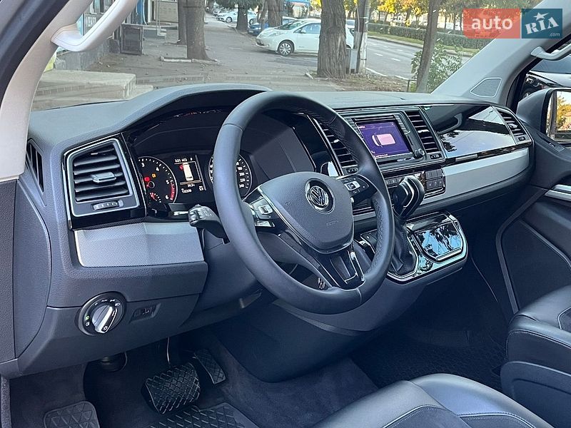 Мінівен Volkswagen Multivan 2019 в Миколаєві