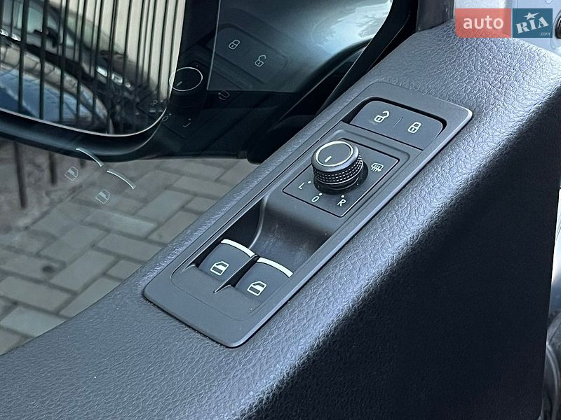 Мінівен Volkswagen Multivan 2019 в Миколаєві