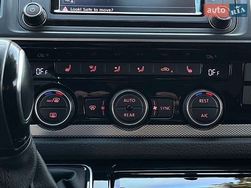 Мінівен Volkswagen Multivan 2019 в Миколаєві