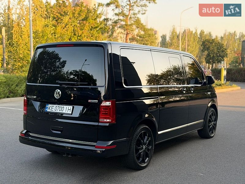 Минивэн Volkswagen Multivan 2018 в Днепре
