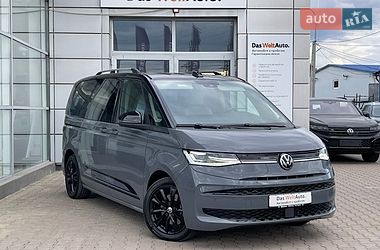 Минивэн Volkswagen Multivan 2022 в Черновцах Минивэн Volkswagen Multivan 2022 в Черновцах
