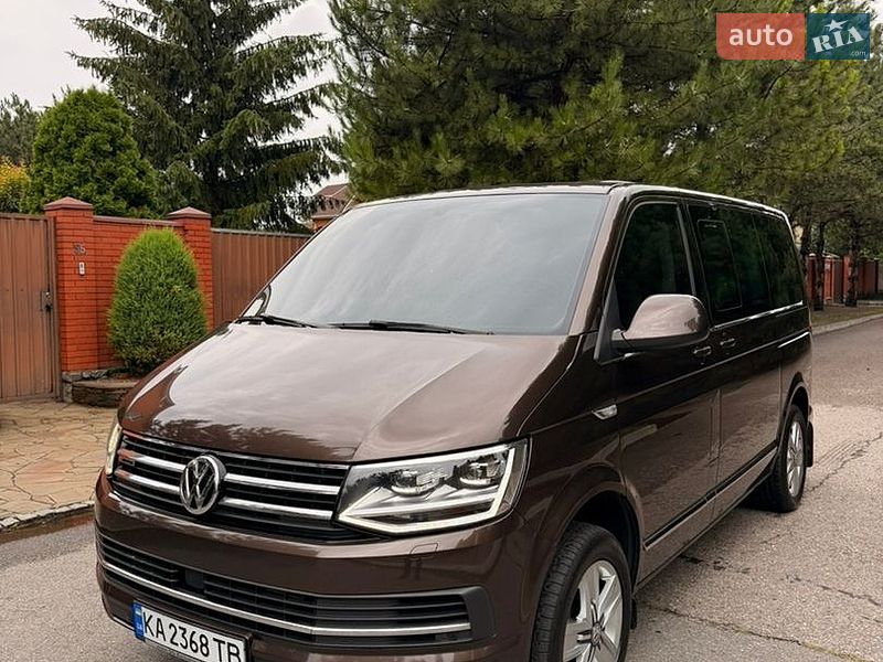 Минивэн Volkswagen Multivan 2017 в Днепре