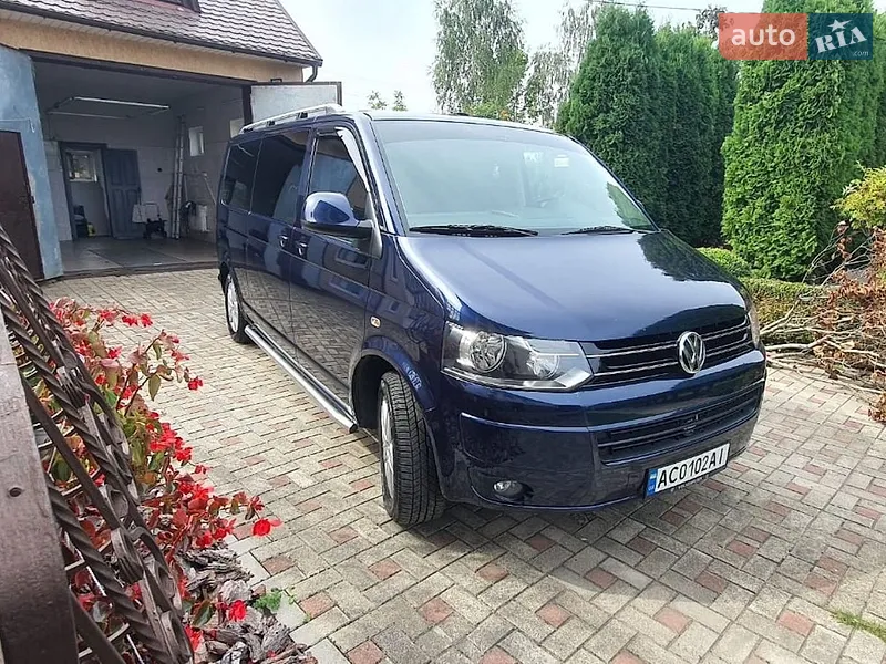 Volkswagen Multivan 2013