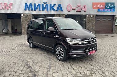 Volkswagen Multivan  2016
