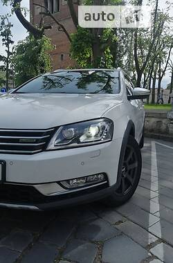 Volkswagen Passat Alltrack  2012