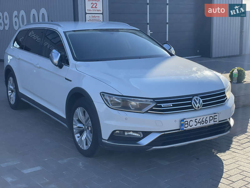 Універсал Volkswagen Passat Alltrack