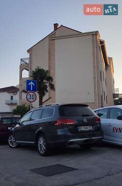 Volkswagen Passat Alltrack  2013