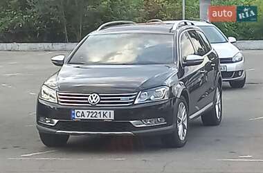 Volkswagen Passat Alltrack 2012
