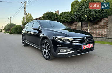 Volkswagen Passat Alltrack 2020