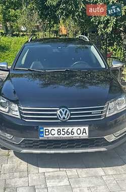 Volkswagen Passat Alltrack  2012
