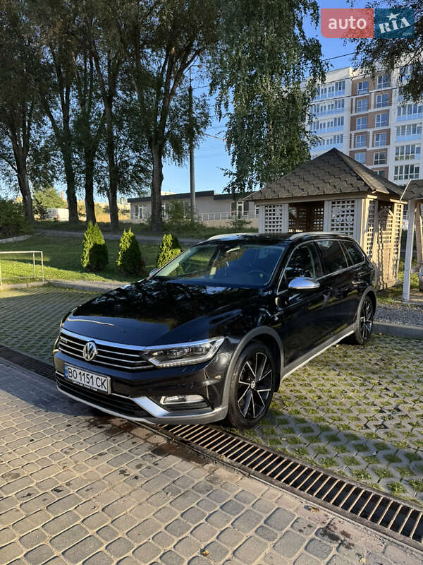 Volkswagen Passat Alltrack
