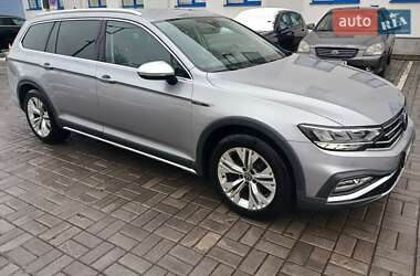 Volkswagen Passat Alltrack  2021
