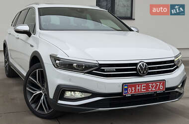 Volkswagen Passat Alltrack  2021