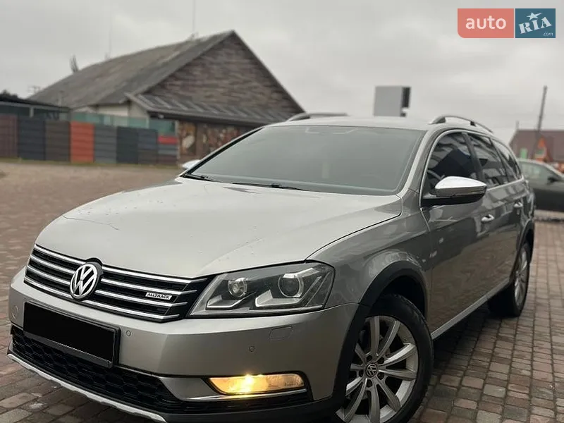 Volkswagen Passat Alltrack 2012