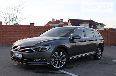 Volkswagen Passat HIGHLINE 2015