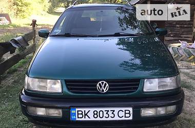 Volkswagen Passat 1.8  1996