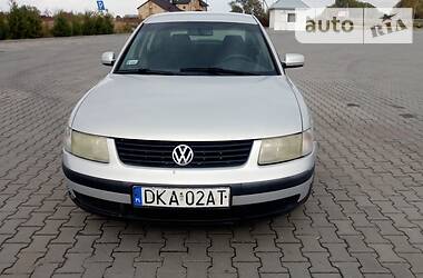 Volkswagen Passat  1998