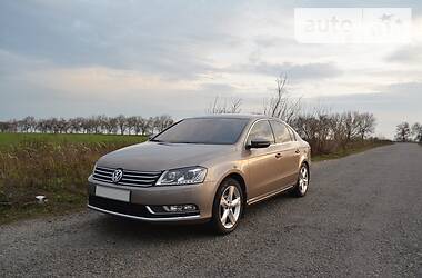 Volkswagen Passat 1.8 2011