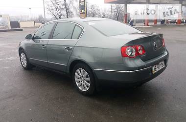 Volkswagen Passat  2008