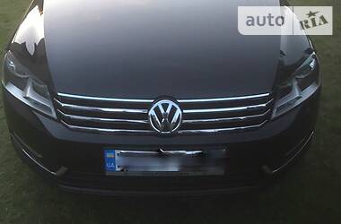 Volkswagen Passat  2011