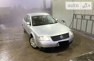 Volkswagen Passat  2002