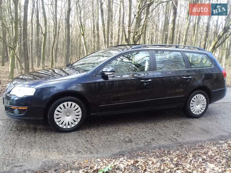 Volkswagen Passat 2007 року в Рівному