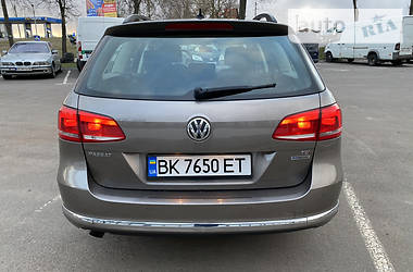 Volkswagen Passat Comfortline  2012