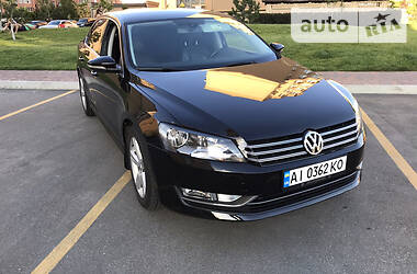 Volkswagen Passat SEL 2012