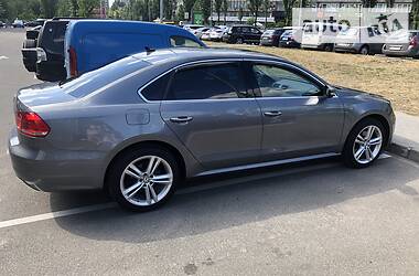 Volkswagen Passat TDI SE 2014