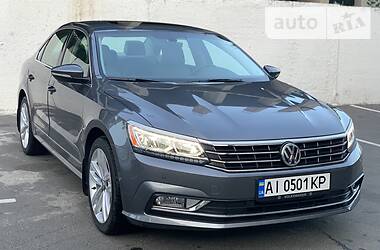 Volkswagen Passat SE 2016