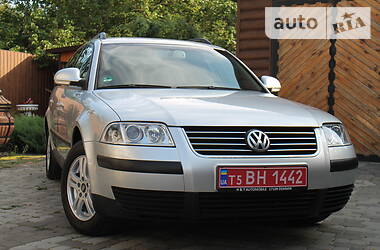 Volkswagen Passat 1.6 MPI BASIS 2005