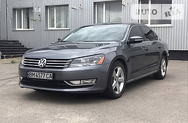 Volkswagen Passat LIMITED  2015