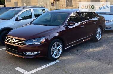 Volkswagen Passat SEL 2014