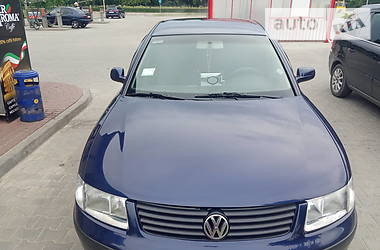 Volkswagen Passat  2000