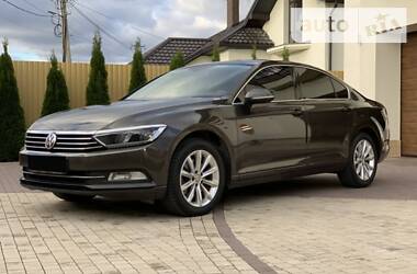 Volkswagen Passat  2015