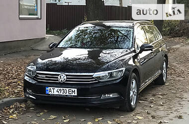 Volkswagen Passat Comfortline LED 2016