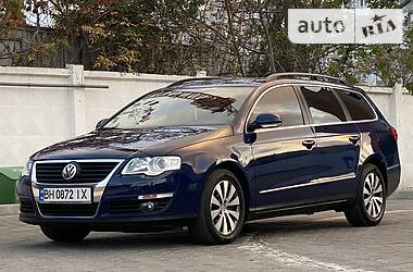 Volkswagen Passat IDEAL NAVIGATION  2009